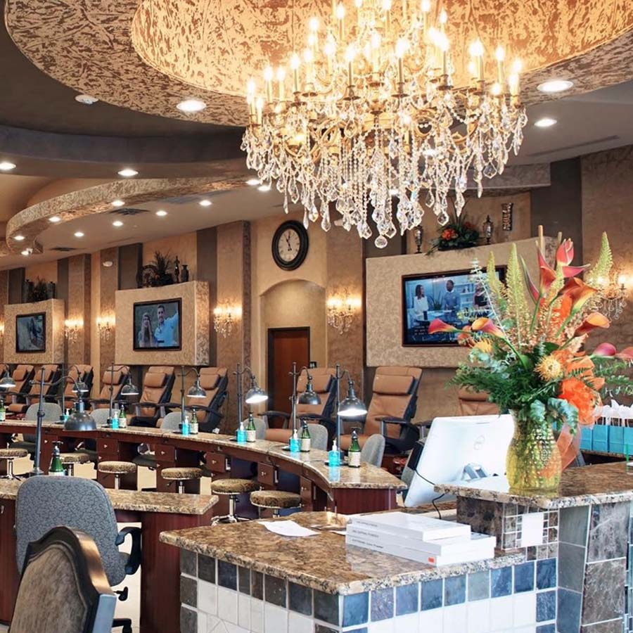 Deluxe Nails & Spa Stableside
