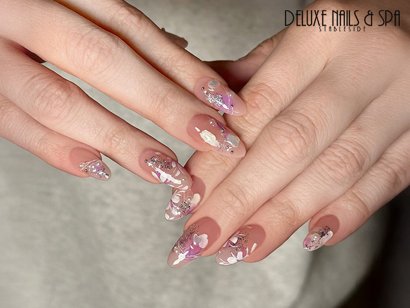 Deluxe Nails & Spa Stableside