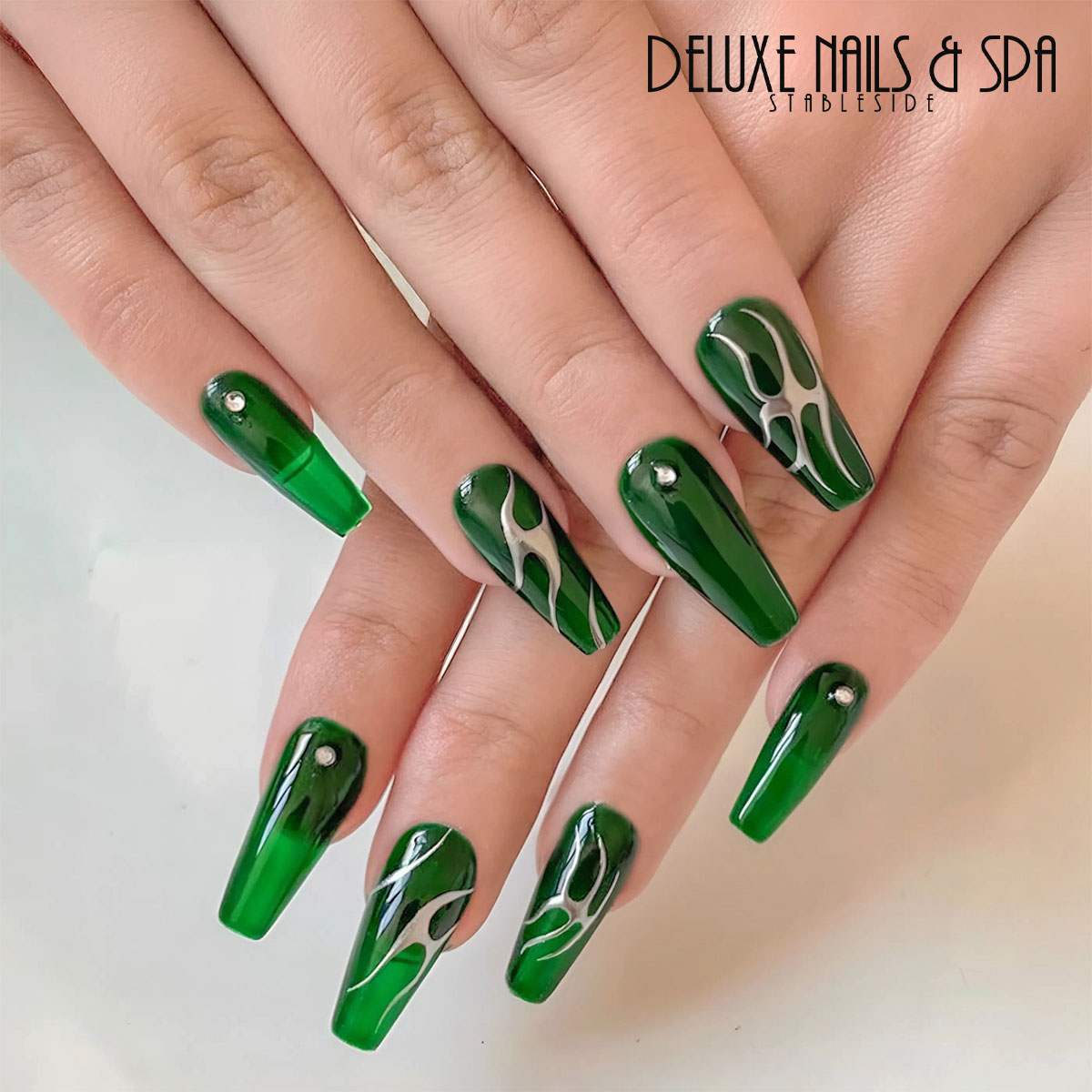 Deluxe Nails & Spa Stableside