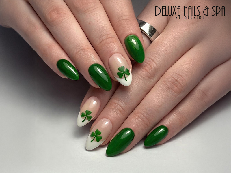 Deluxe Nails & Spa Stableside